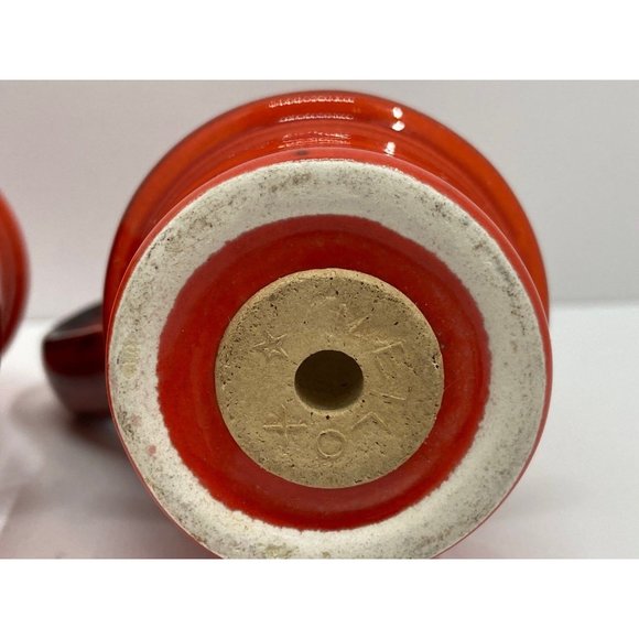 Vintage Metlox Poppytail Red Rooster Red Salt and Pepper Shaker - Picture 10 of 11